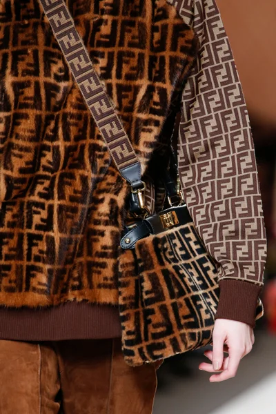 Look 78